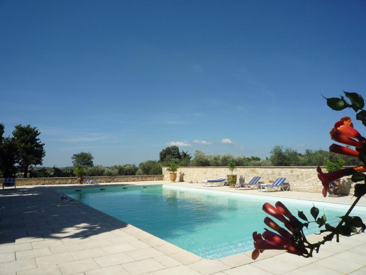 Mas Saint-Joseph Bed and Breakfast Fontvieille Εξωτερικό φωτογραφία