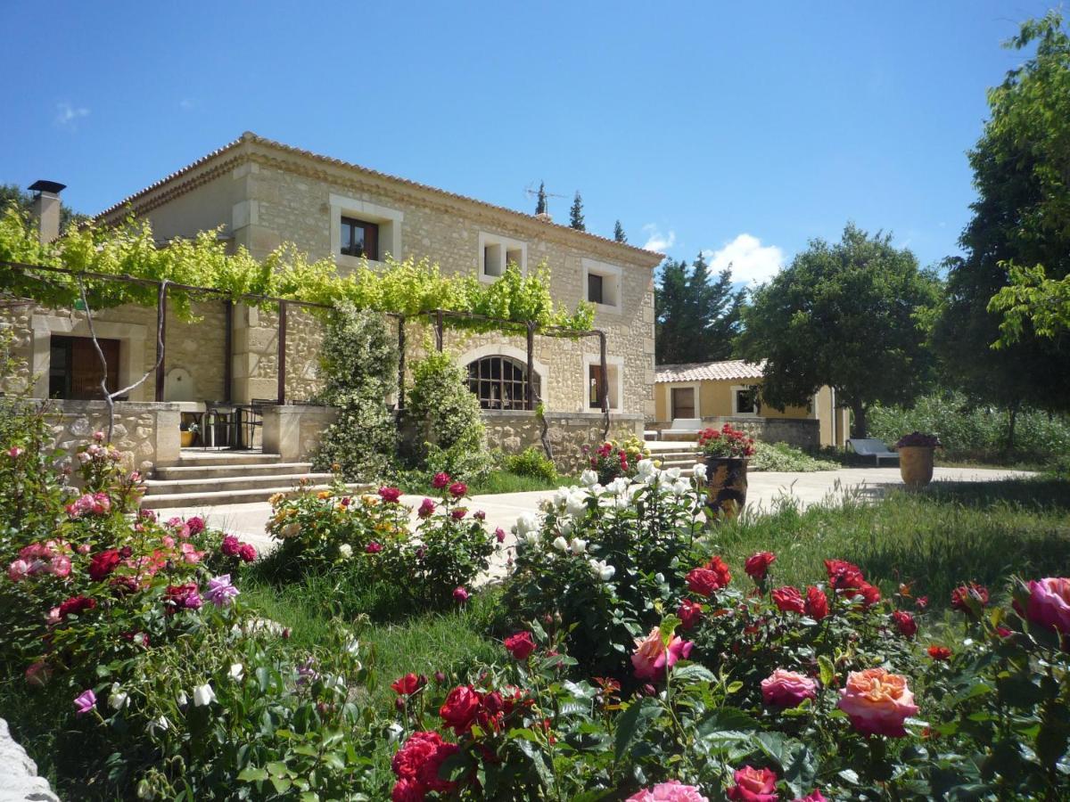 Mas Saint-Joseph Bed and Breakfast Fontvieille Εξωτερικό φωτογραφία