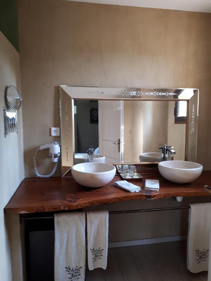 Mas Saint-Joseph Bed and Breakfast Fontvieille Εξωτερικό φωτογραφία
